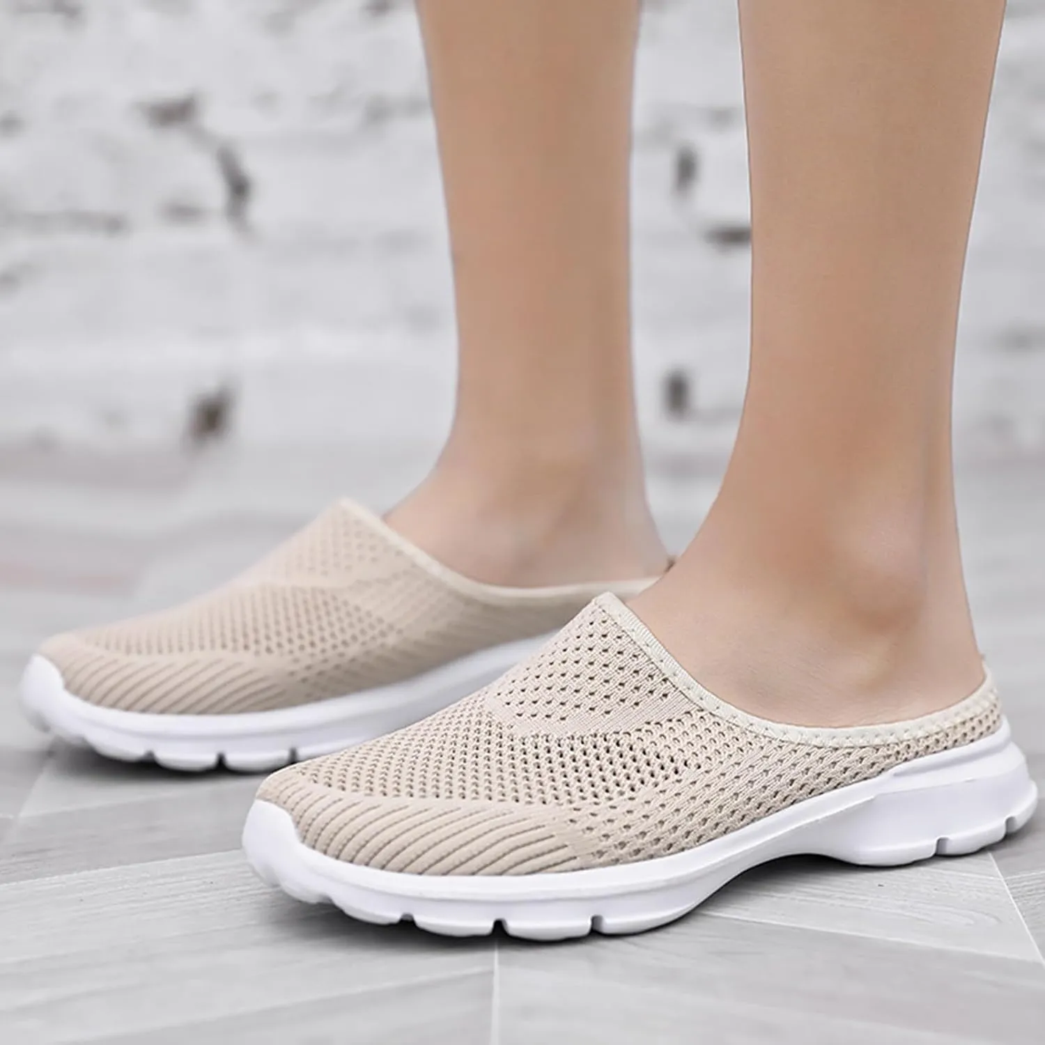 Women's Mules & Clogs Breathable Mesh Slippers 2025 Backless Walking Sneakers Comfortable Closed Toe Slides Non-Slip Hiking Shoes