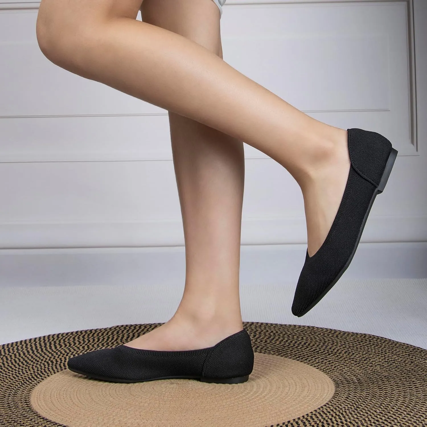 Women's Pointed Toe Breathable Knit Flats Shoes Soft Slip On Dress Ballet Flats for Women Comfortable Casual Work Driving Lightweight Knitted Flat Loafers