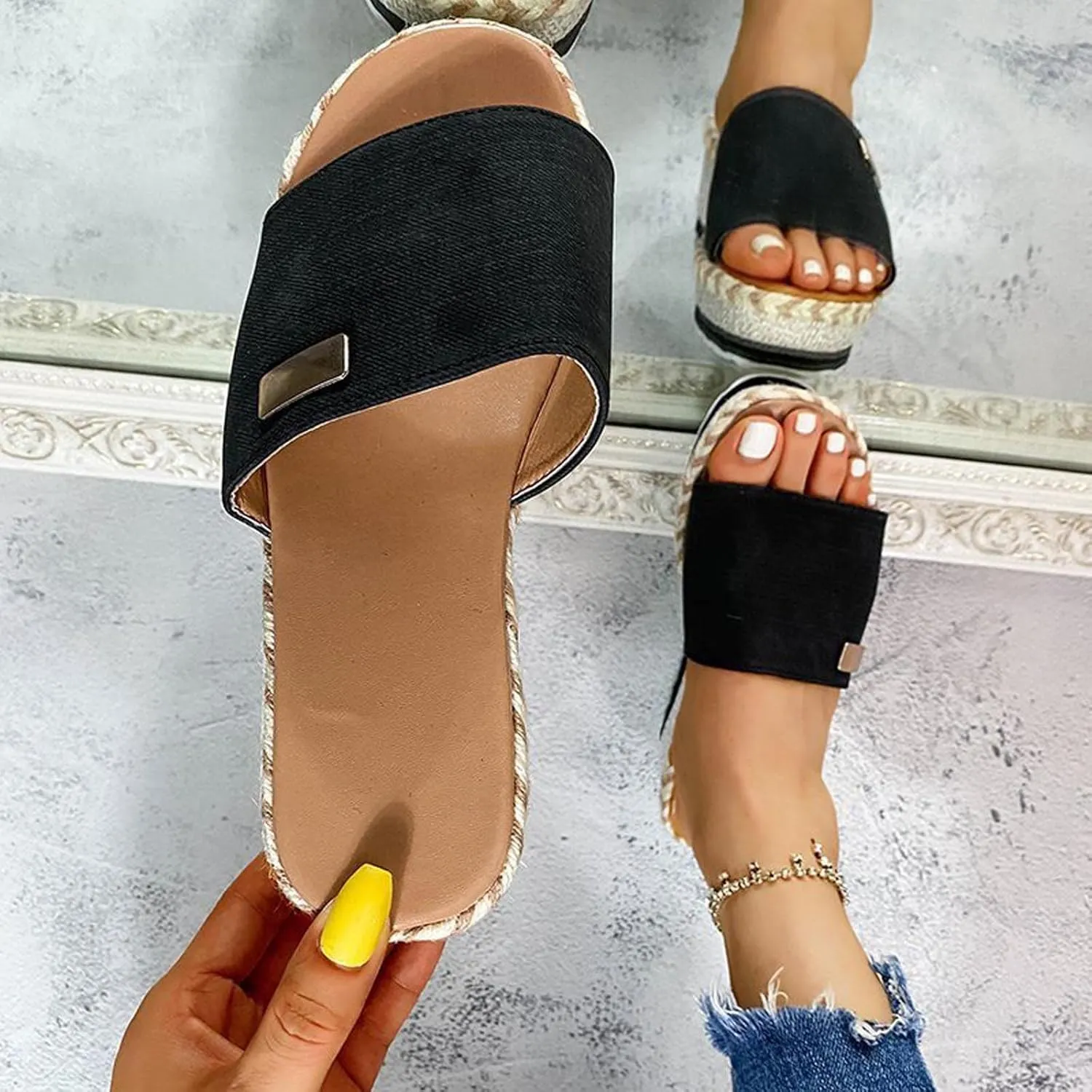 Womens Sandals 2023 Summer Fashion Casual Slip on Wedge Platform Slides Sandal Solid Open Toe Metal Decorate Slippers Comfy Outdoor Anti-Slip Shoes