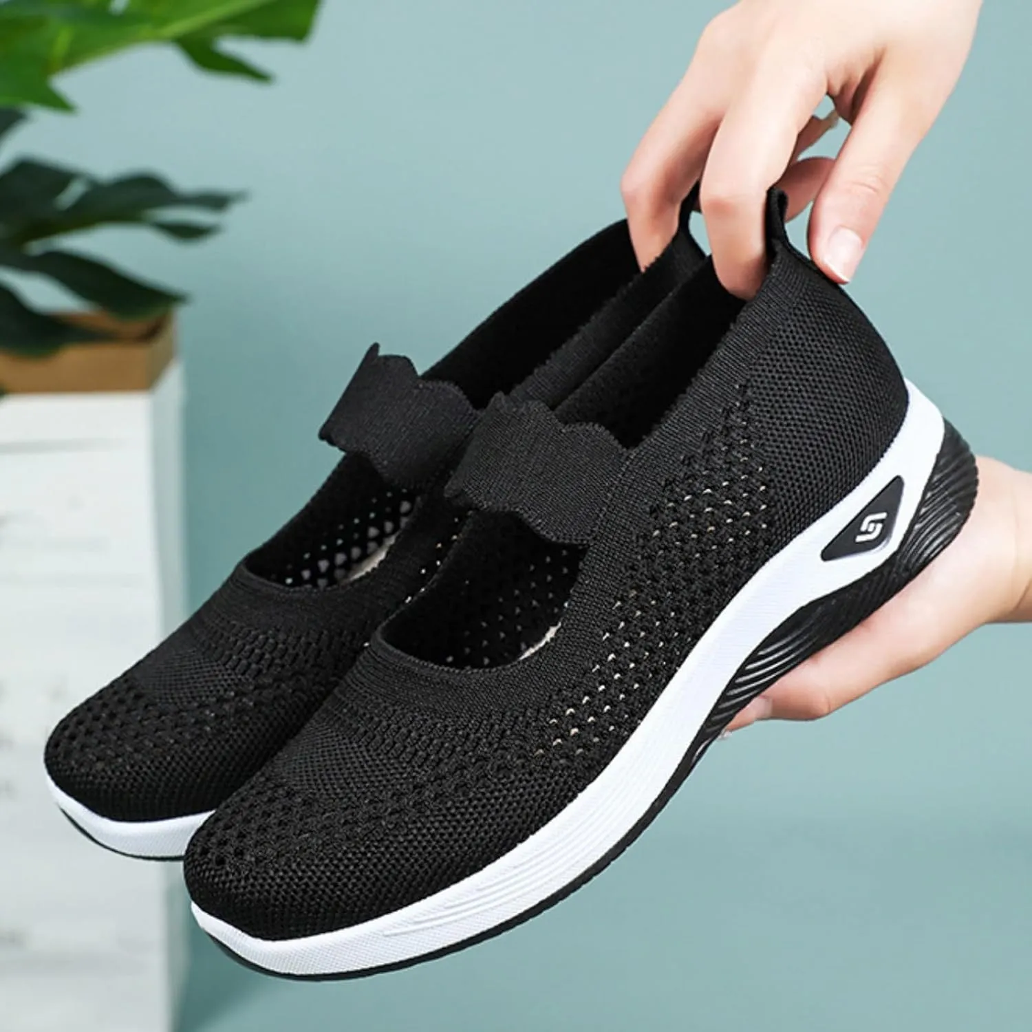 Women's Woven Orthopedic Breathable Soft Shoes Comfortable Walking Nurse Shoes Casual Diabetic Foam Shoe Go Walk Slip on Sneakers Lightweight Mesh Trainers Anti-Skid Sports Shoe with Arch Support