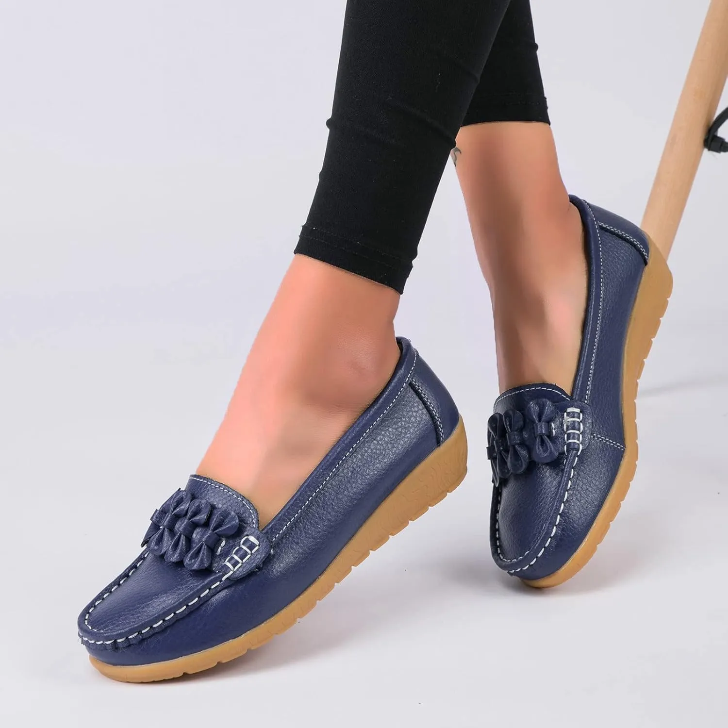 ZBYY Women's Casual Loafers Slip On Driving Loafers Comfortable Leather Outdoor Walking Flat Shoes Flat Boat Shoes