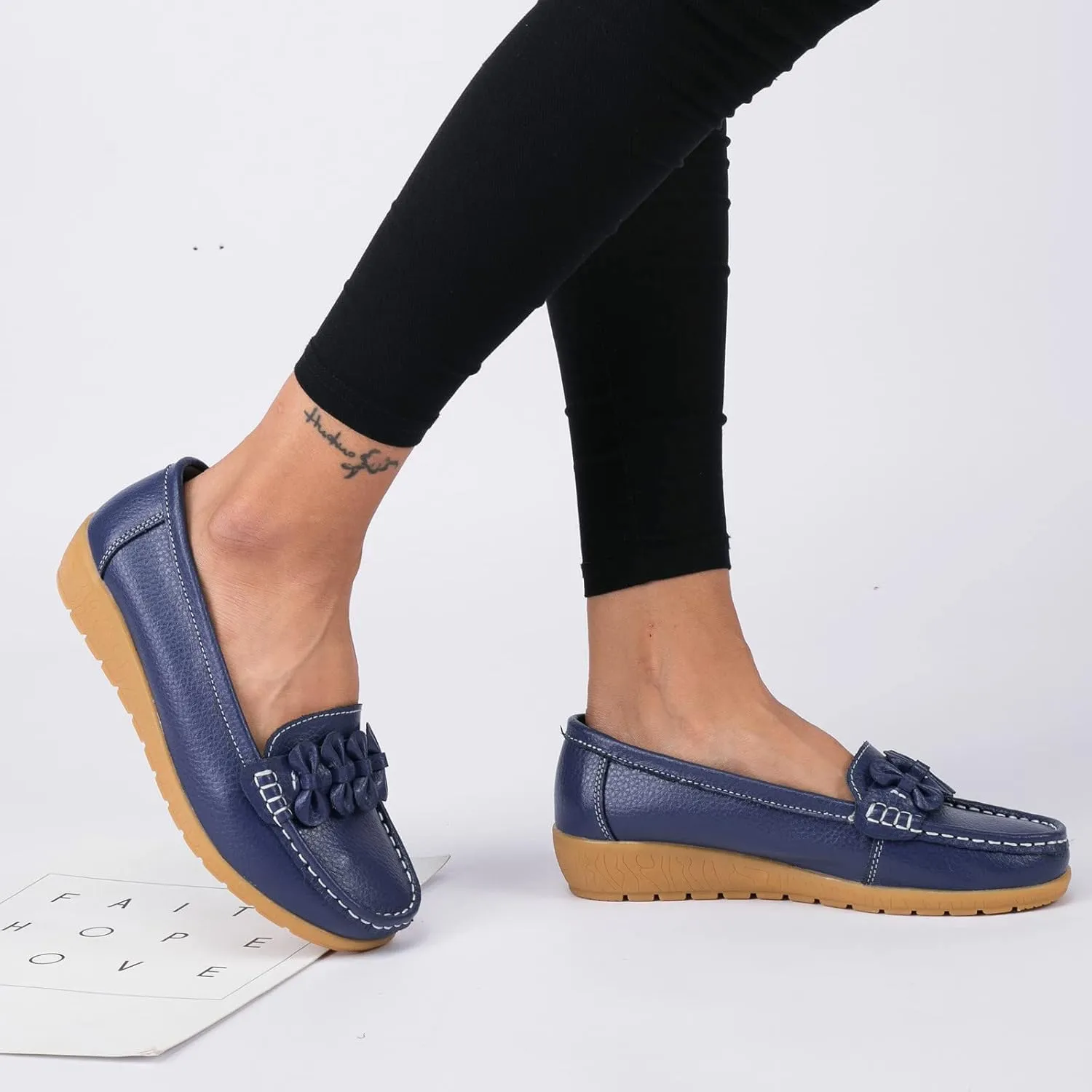 ZBYY Women's Casual Loafers Slip On Driving Loafers Comfortable Leather Outdoor Walking Flat Shoes Flat Boat Shoes